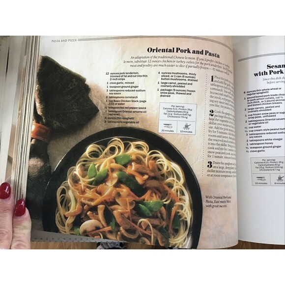 READER'S DIGEST ONE DISH MEALS THE EASY WAY-400 + ALL-IN-ONE MEALS COOKBOOK - Picture 13 of 16